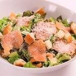 Caesar salad with Prosciutto and avocado