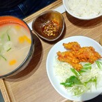 定食屋 甚兵衛 - とん汁定食