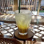 ハンバーガーカフェ ナル アロハスタイル - レモンサイダー