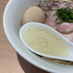 らぁ麺すみ田 - スープ