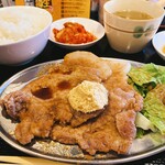 高屋敷肉店 - 