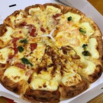 Pizza Hut - グッとこだわり4（Lサイズ）+チーズクラスト…税込2106円（通常価格税込4212円）+0円（通常価格税込432円）