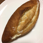 ブロート ラント - 練乳フランス   ￥200 （＋税）なり