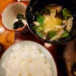 赤坂とゝや魚新 - 御飯、味噌汁、小鉢