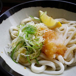 あおき - 醤油ぶっかけうどん（大：300円）