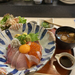 厚岸水産 かき小屋 - 