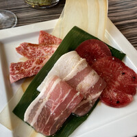 焼肉 べこ亭 たまプラーザ本店 - 