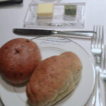 志摩観光ホテル　ベイスイート - 魔性のパン　アオサバターを付けるともう止まりませんがついお替りを・・・