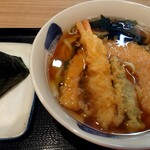 鞍馬そば - 料理写真:天ぷらおにぎりセット(800円税込)