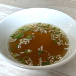 龍花飯店 - 中華スープ付き