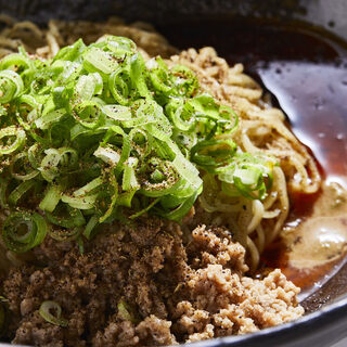 東京駅でおすすめの美味しい汁なしラーメンをご紹介 食べログ