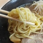 龍王 - 麺のアップ