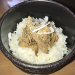 ますや本店 - 半ライス　チャーシュー、ネギ付き