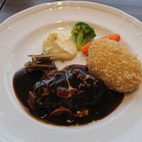 厳選洋食さくらい - メイン、アップ！