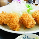 洋食 びって - ひれかつアップ！（金曜日は1個増量で4個なそうです）