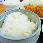 洋食 びって - ごはんつぶが・・・(^_^;)