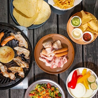 テラスでMEXCIANBBQ！！