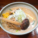 喜多方ラーメン圭水 - みそバターラーメン