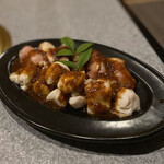 とり焼 げんき - もも肉、ホルモン