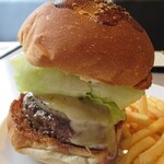e-Burgers - オニオンチーズバーガー