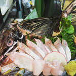 Jukusei Sashimi To Umai Sake Hitoshio - 