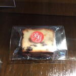 ブラッスリー ギョラン - ドライフルーツのパウンドケーキ