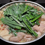 博多もつ鍋 やま中 - しょうゆ味