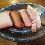 らあめん厨房 どる屋 - 豚ロース、バラ、ほっぺた、柔らかほっぺた、八溝ししまる叉焼