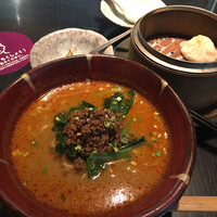 中國名菜 龍坊 代官山店 - ランチ　坦々麺1300円
                    