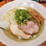 麺屋 六感堂 - 味玉しおグリーン麺