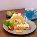 Ryu-my Cafe - 平飼い卵のフルーツロール、 無農薬レモンのタルト