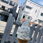 小樽 ミルク・プラント - 料理写真:ソフトクリーム（北海道ミルク）コーン