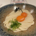 ひだりうま - 大盛りには卵2個付いてきます