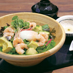 Plump shrimp and avocado bowl