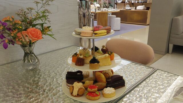 カフェ ディオール バイ ラデュレ Cafe Dior By Laduree 銀座 カフェ 食べログ カフェ ディオール バイ ラデュレ Cafe Dior By Laduree 銀座 カフェ 食べログ