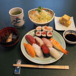 秀寿司 - 料理写真:にぎりランチ