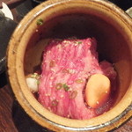 米沢牛焼肉 仔虎 - 壺漬けカルビ