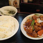 味蔵 - 酢豚定食