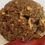 来来亭 - チャーハンです。店内のカウンター席です。