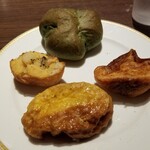 ベーカリーレストランサンマルク - パンたち。