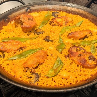 This is an authentic Spanish paella specialty store♪♪♪