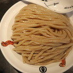 麺屋武蔵 巌虎 - ニンニクつけ麺の麺