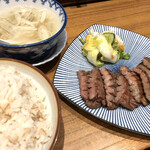 牛たん徳茂 - 牛たん定食（税込1320円）