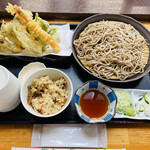 Mahoraan - 「海老天付きせいろそば 無料舞茸ご飯付き」980円税込み