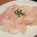 焼肉 山河 - ・「豚トロ塩焼き(\399)」