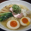 らーめん 鉢ノ葦葉 - 料理写真:らー麺1000円＋半熟煮玉子100円
