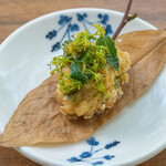 Musai An Ikeda - Fried Rainbow Trout from Yachihoko Fisheries with Flower Pepper