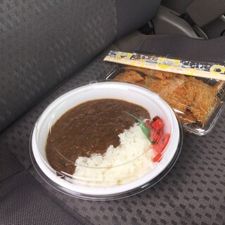 Tori Shoukou Chiootsuten - チキンカツを購入
                        カレーは食堂にて