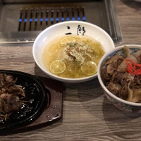 焼肉&手打ち冷麺 二郎 KANAYAMA - 