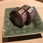 温石 - 焼津 胡麻鯖鮨
      →胡麻鯖は福岡で良くお刺身で食べる大好きな鯖！そして最近は8時間程寝かした鯖寿司が好みになっていますが…